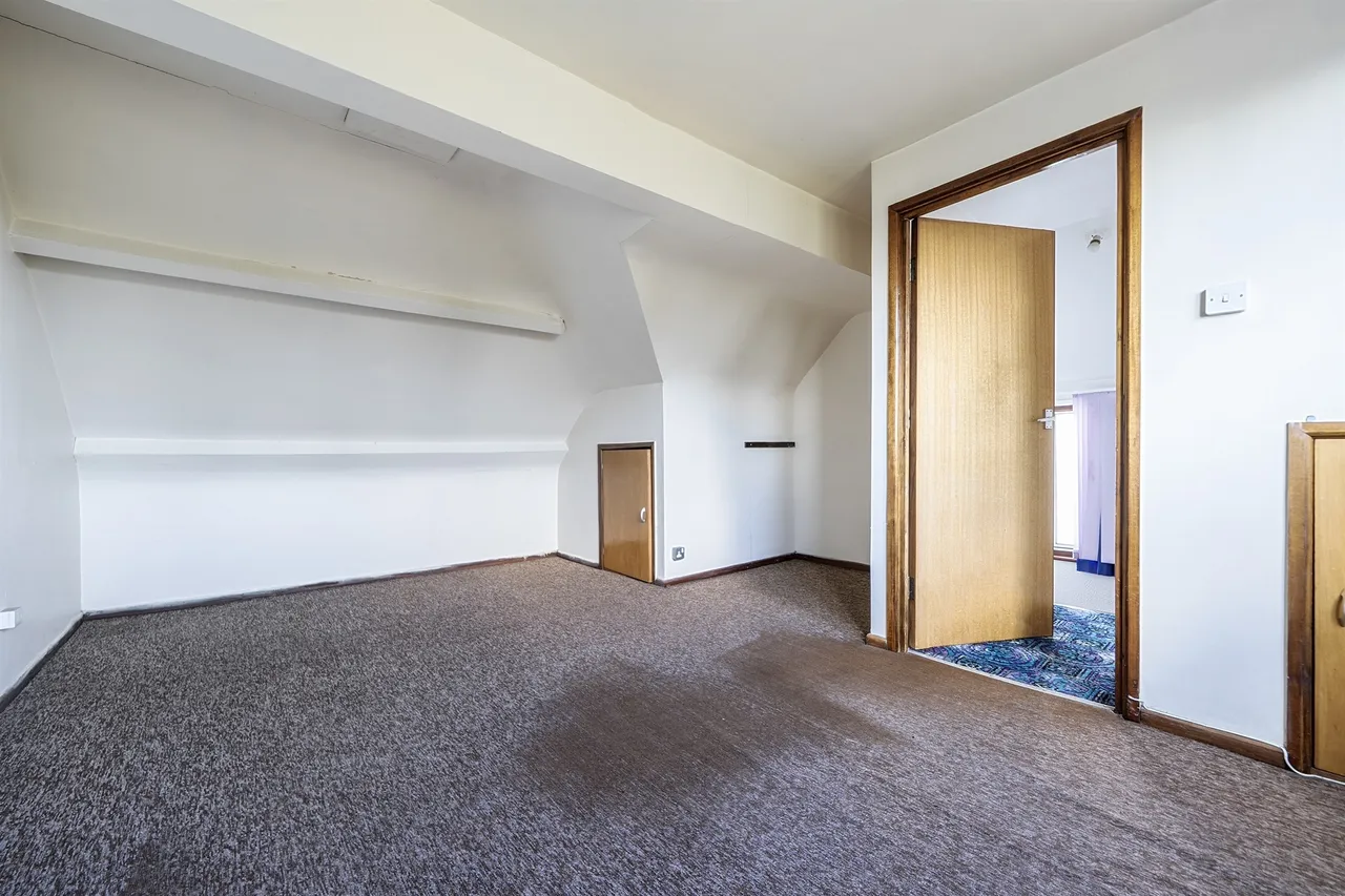 Conway Gardens, Enfield, EN2, photo 12