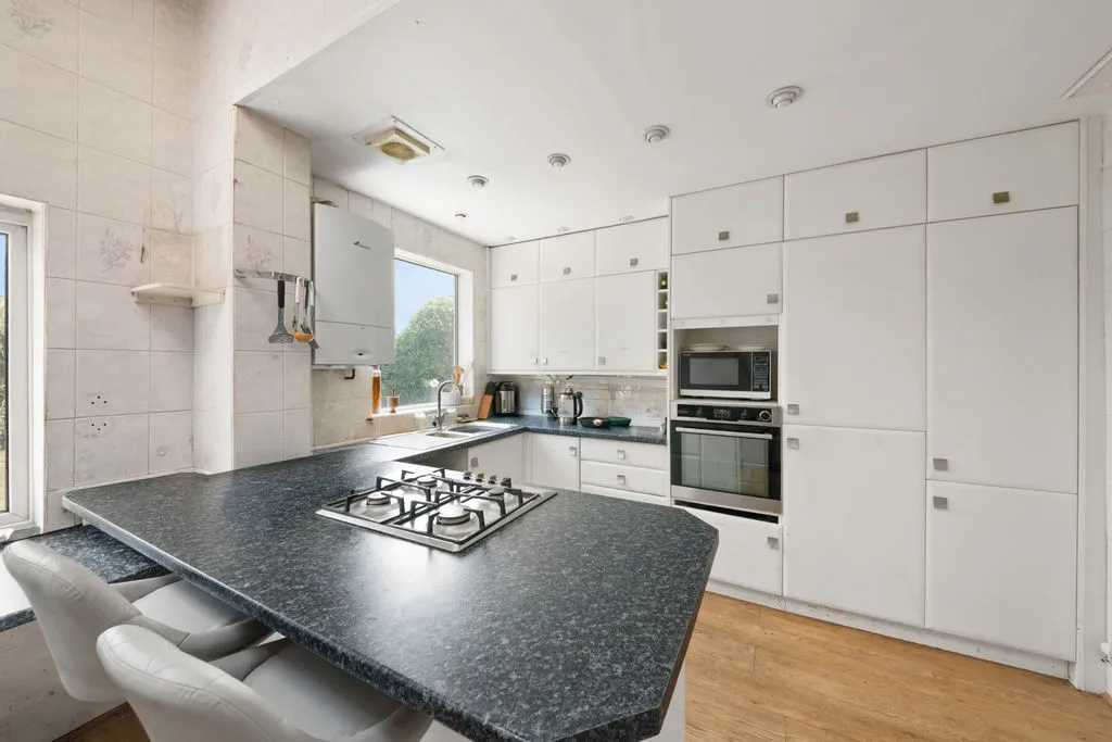 Greenford Road, Greenford, photo 3