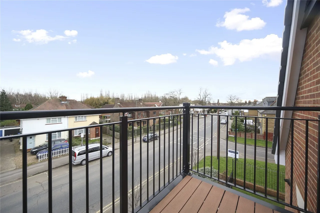 Greenwood Place, Hersham, Walton On Thames, KT12, photo 9