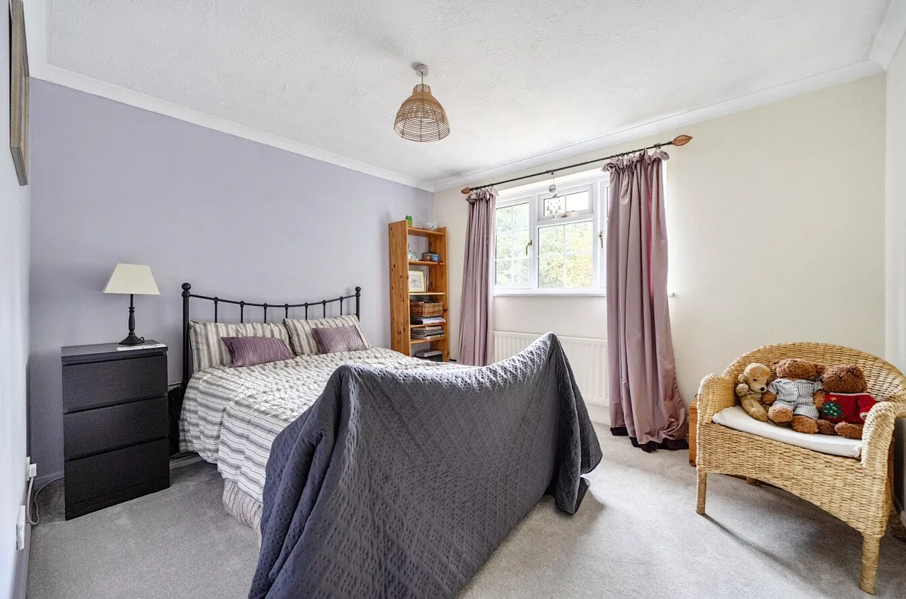 Sun Gardens, Burghfield Common, Reading, Berkshire, RG7 3JB, photo 17