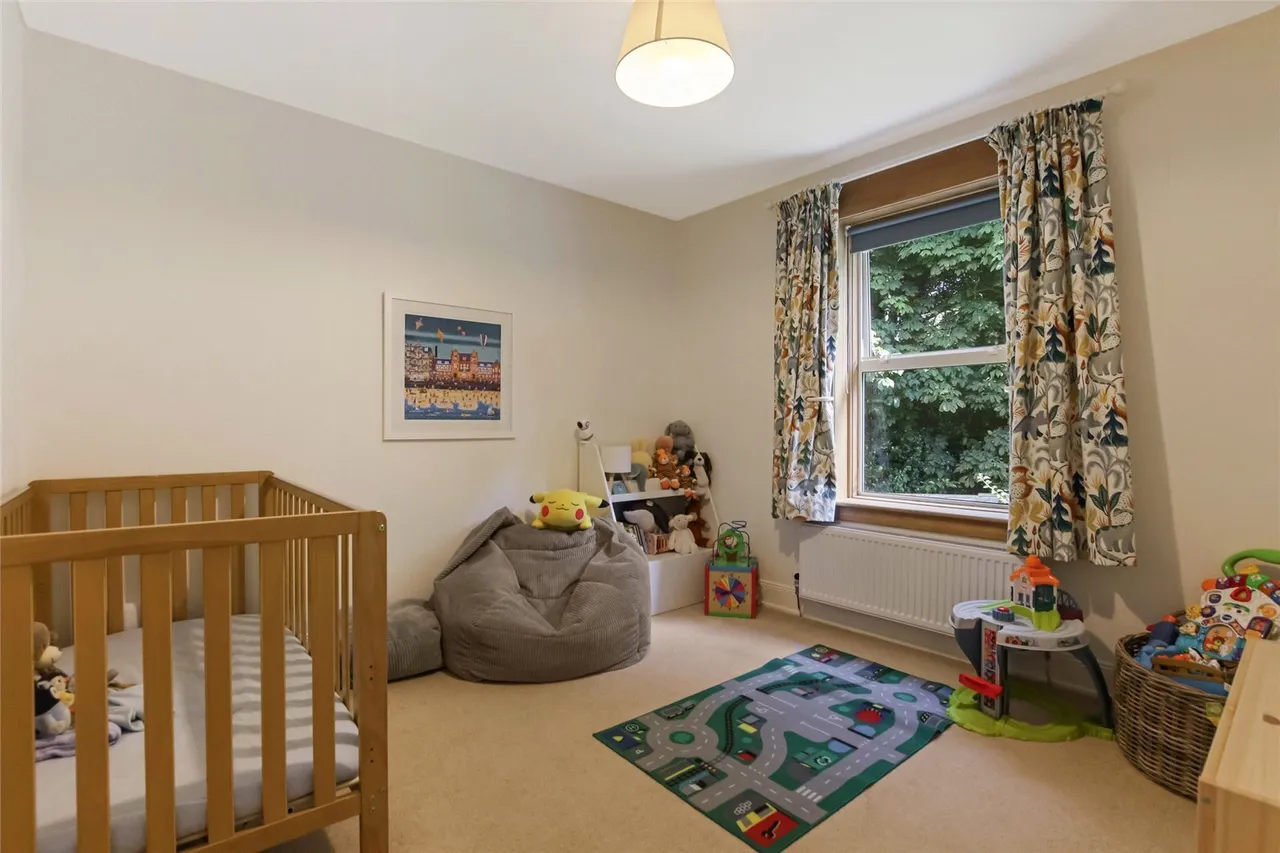 Stirling Avenue, GLASGOW, Lanarkshire, G61, photo 9