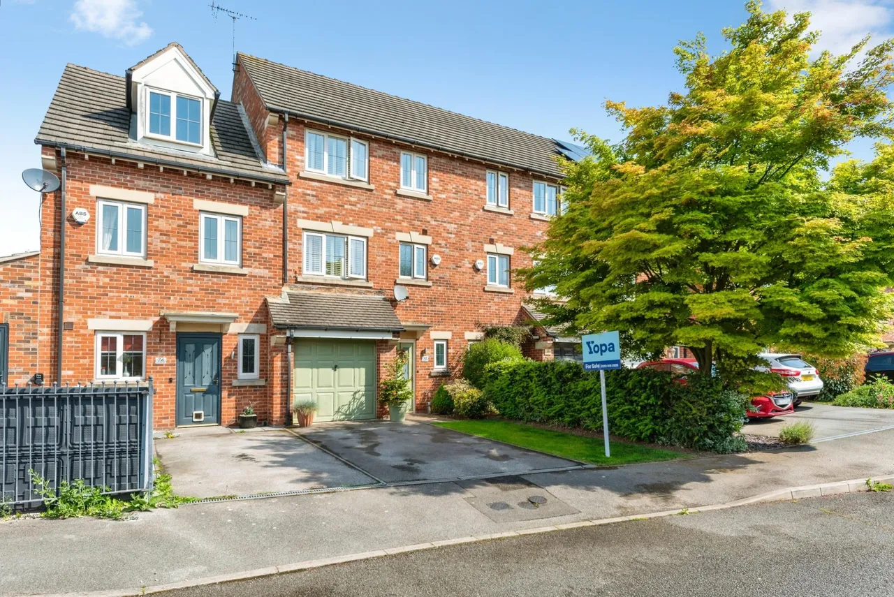 Burleigh Court, Tuxford, NG22, photo 4