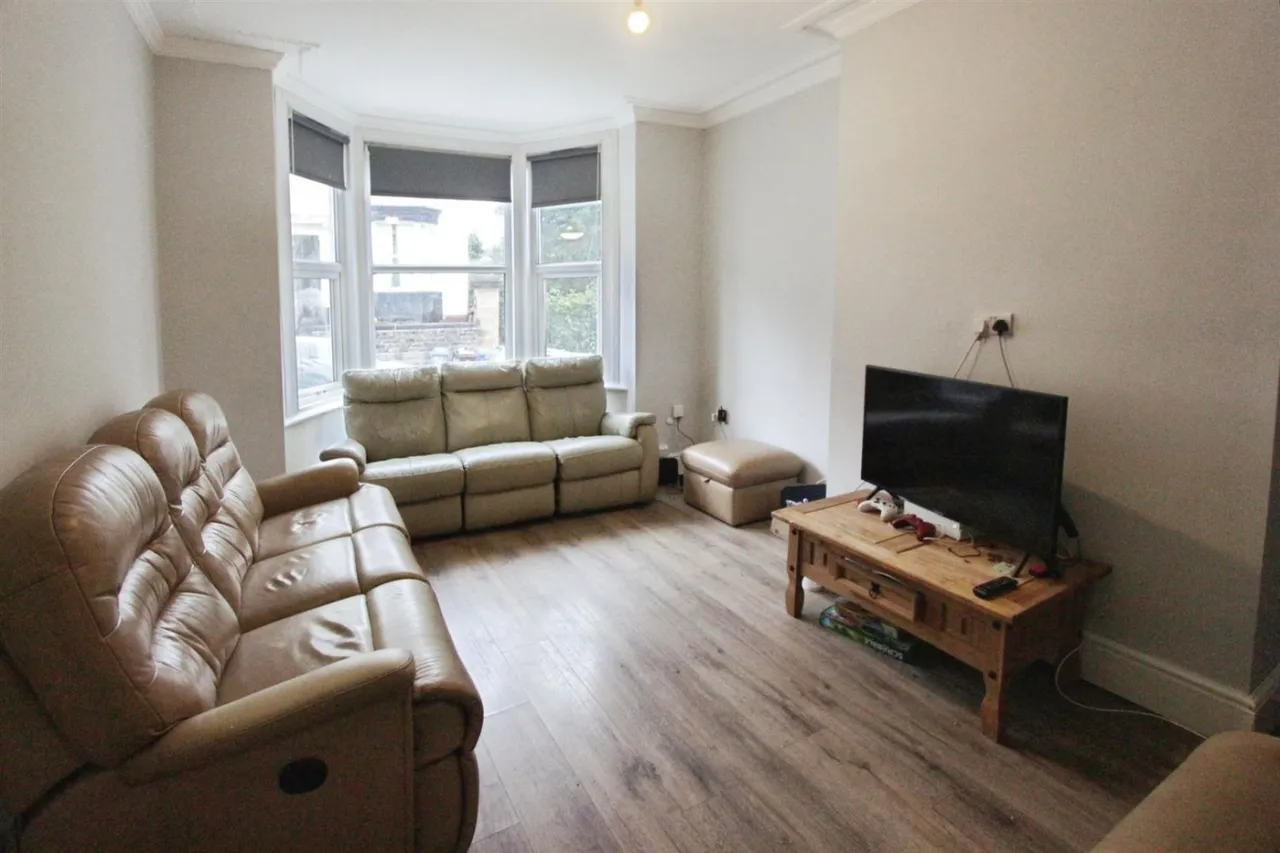 Thompson Road, Sheffield, S11, photo 4