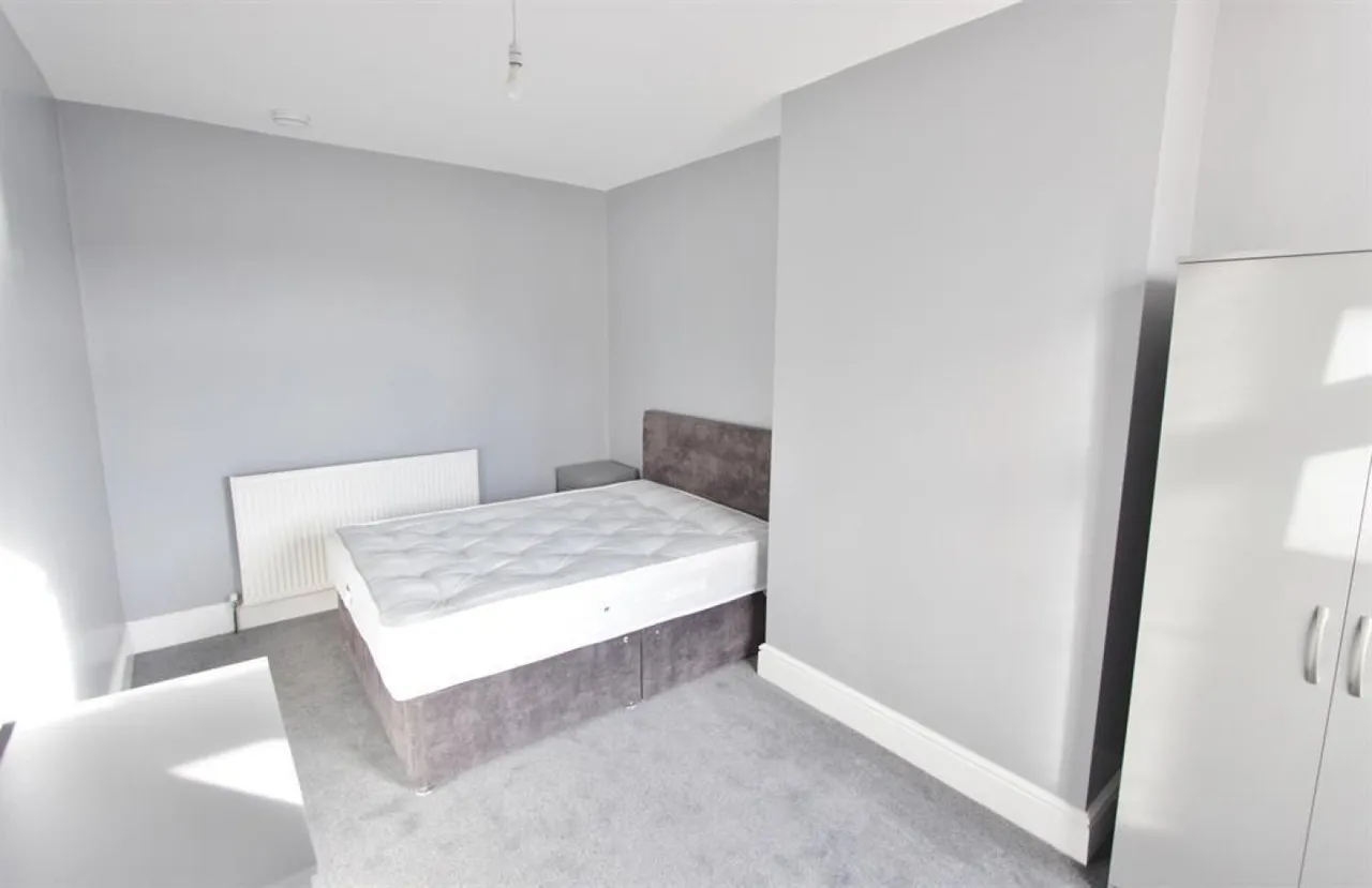 Thompson Road, Sheffield, S11, photo 6