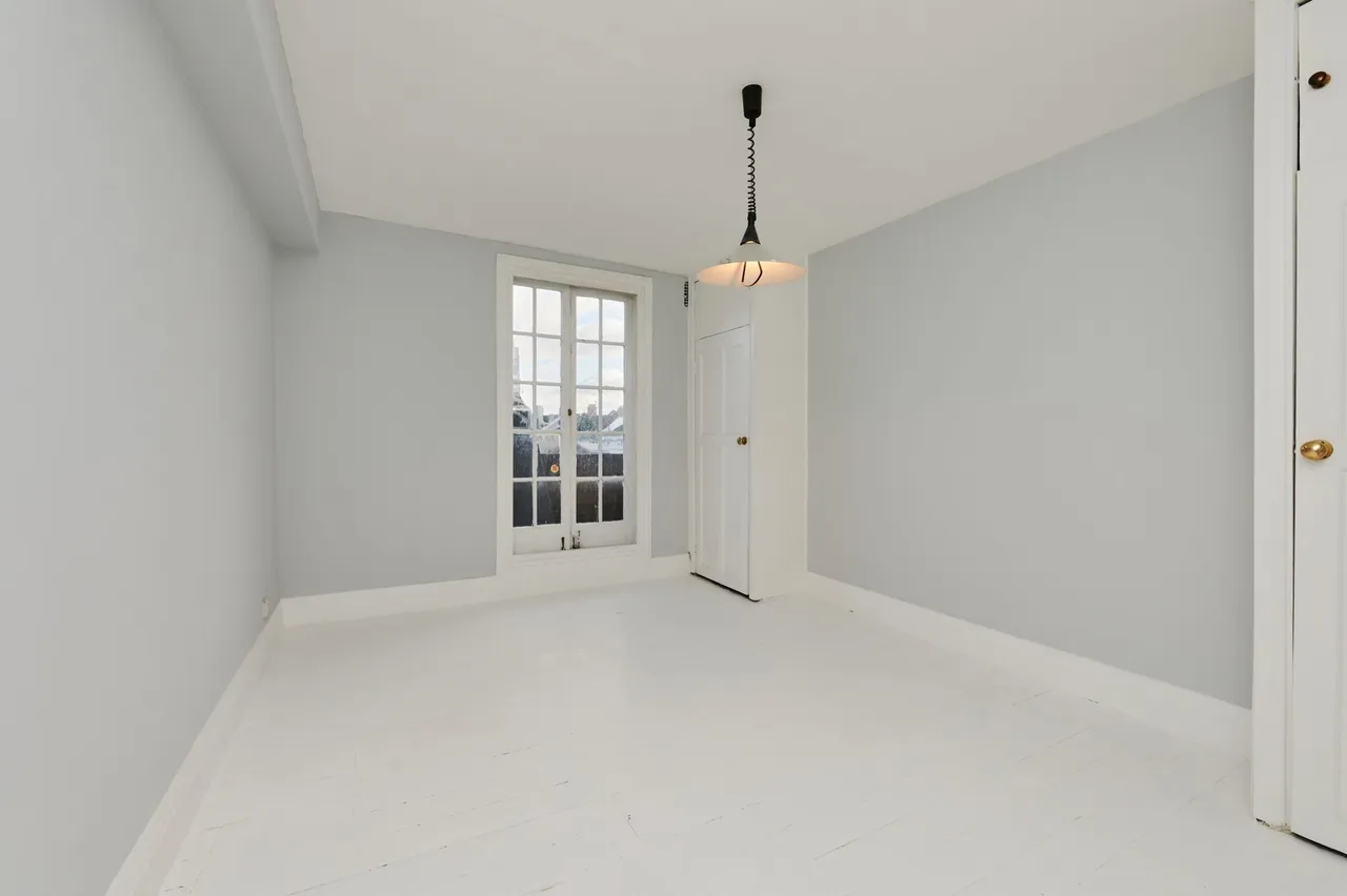 Streatham High Road, Streatham Hill, SW2 4RH, photo 7