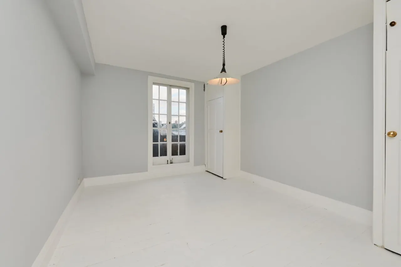 Streatham High Road, Streatham Hill, SW2 4RH, photo 20