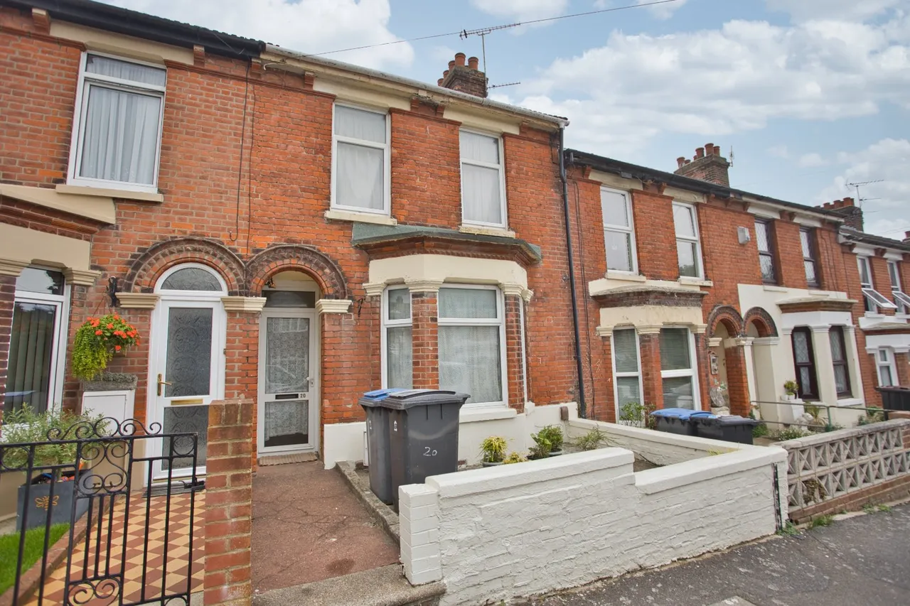 3 bed house for sale, Charlton Avenue, Dover, CT16