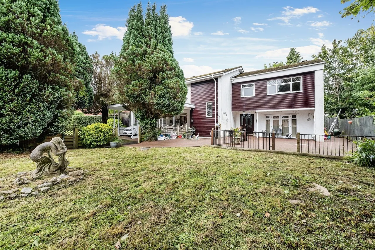 Berkeley Close, Swansea, SA7, photo 14