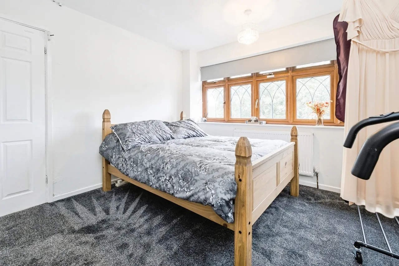Rochford Close, Hornchurch, RM12, photo 12