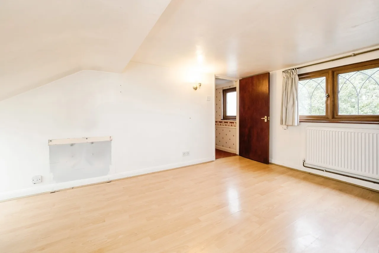 Rochford Close, Hornchurch, RM12, photo 18