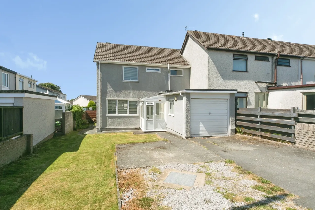 3 bed house for sale, Stad Ty Croes, Llanfairpwllgwyngyll, LL61