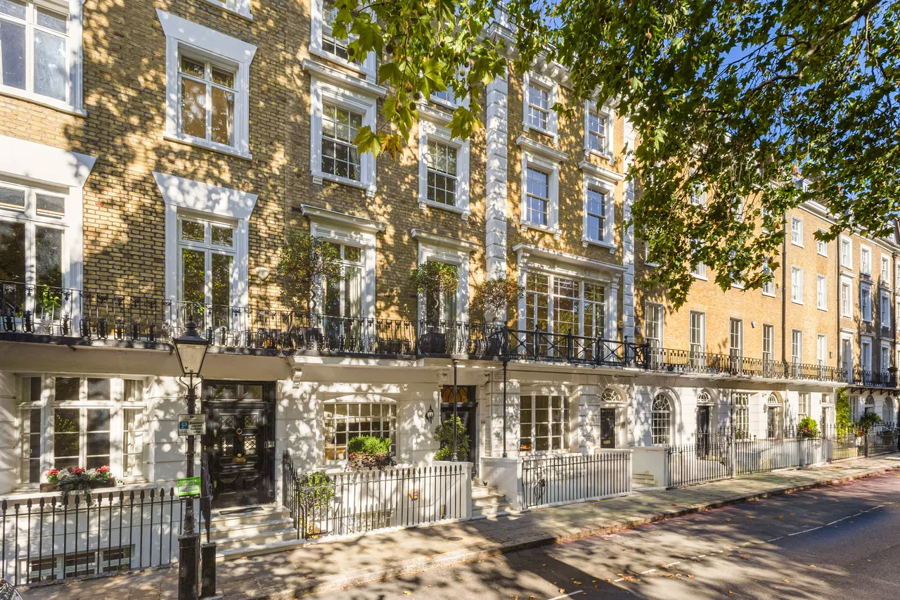 5 bed house for sale, Montpelier Square, Knightsbridge, SW1
