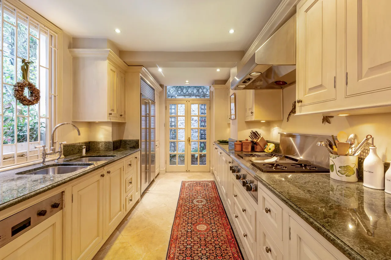 Montpelier Square, Knightsbridge, SW1, photo 17