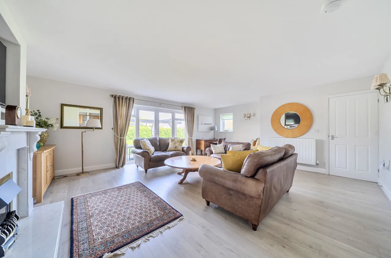 Russell Road, West Wittering, PO20, photo 6