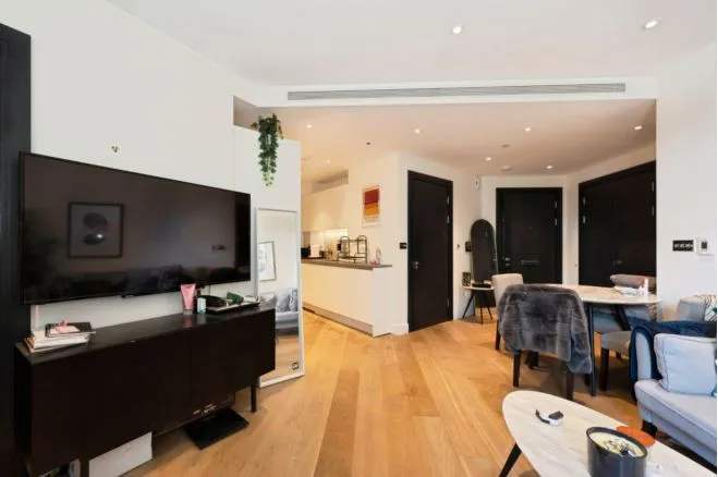 Queenstown Road, Batttersea, SW11, photo 3