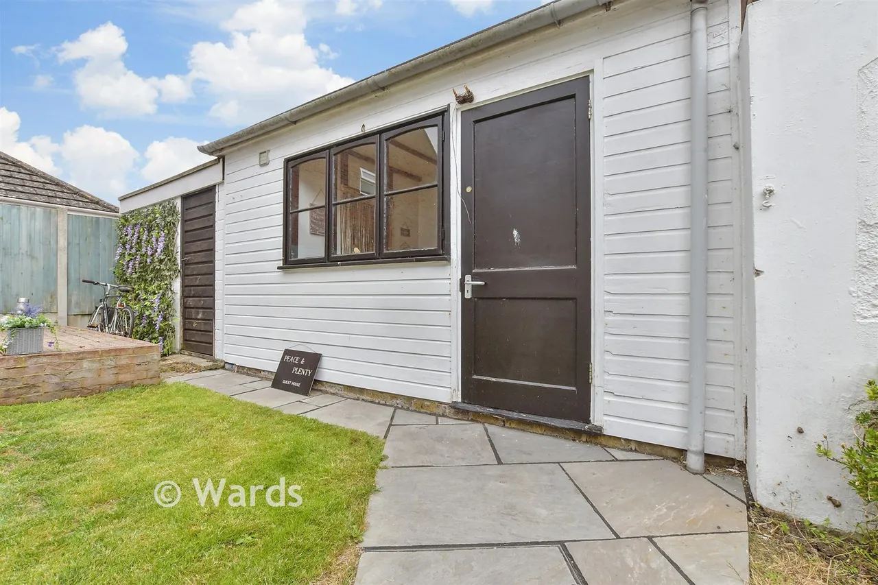 Victoria Road, Broadstairs, CT10, photo 18
