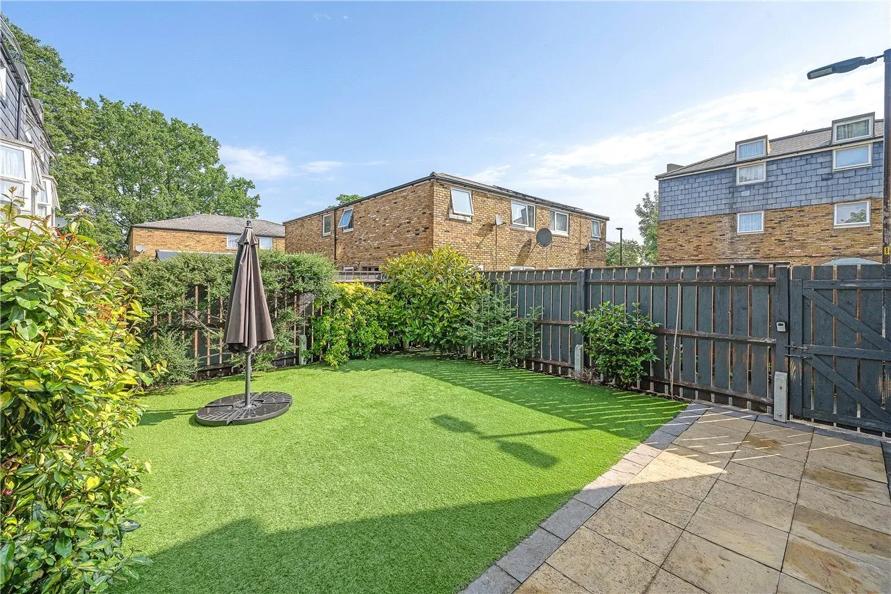 Lairdale Close, London, SE21, photo 6