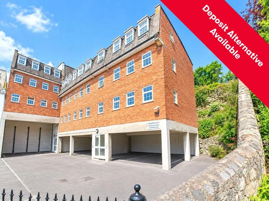 2 bed flat to rent, Richmond Court, Richmond Dale, BS8