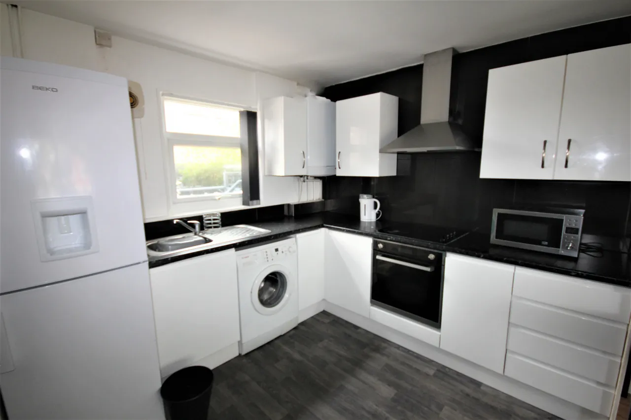 Ashmoor Street, Preston, Lancashire, PR1 7DX, photo 2