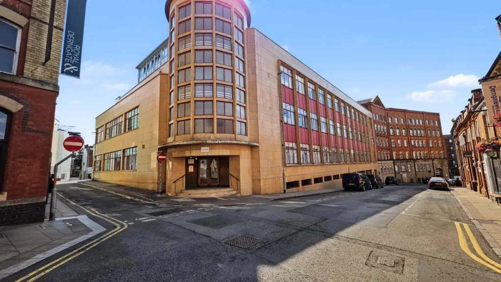 2 bed flat for sale, Guildhall Road, Northampton
