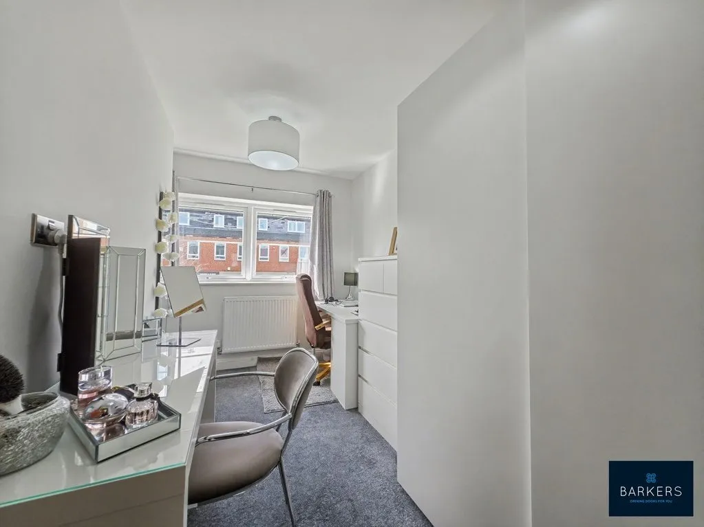 Jubilee Terrace, Morley LS27 8FT, photo 12