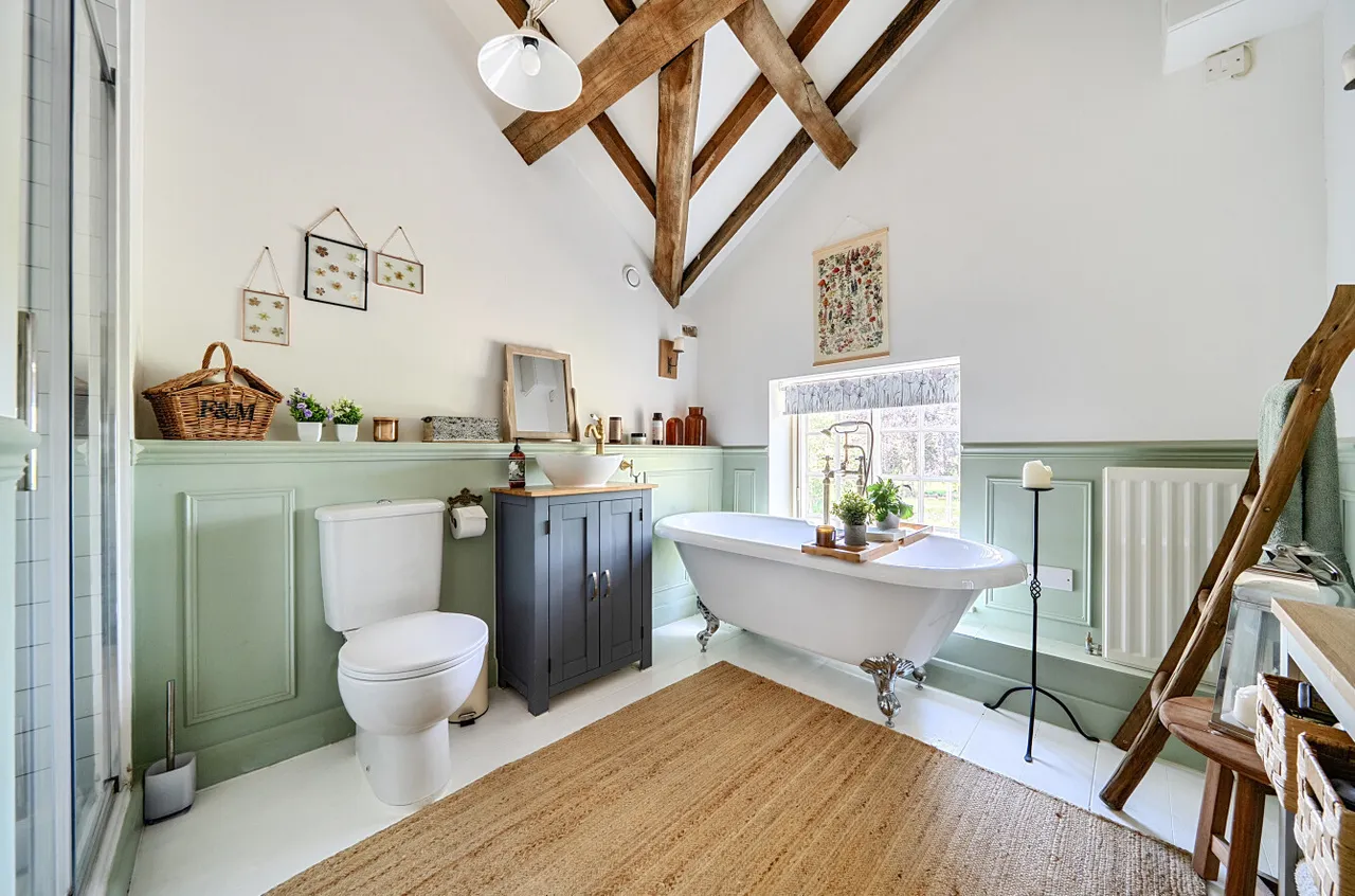 The Coach House Cottage, Llandyssil, photo 20