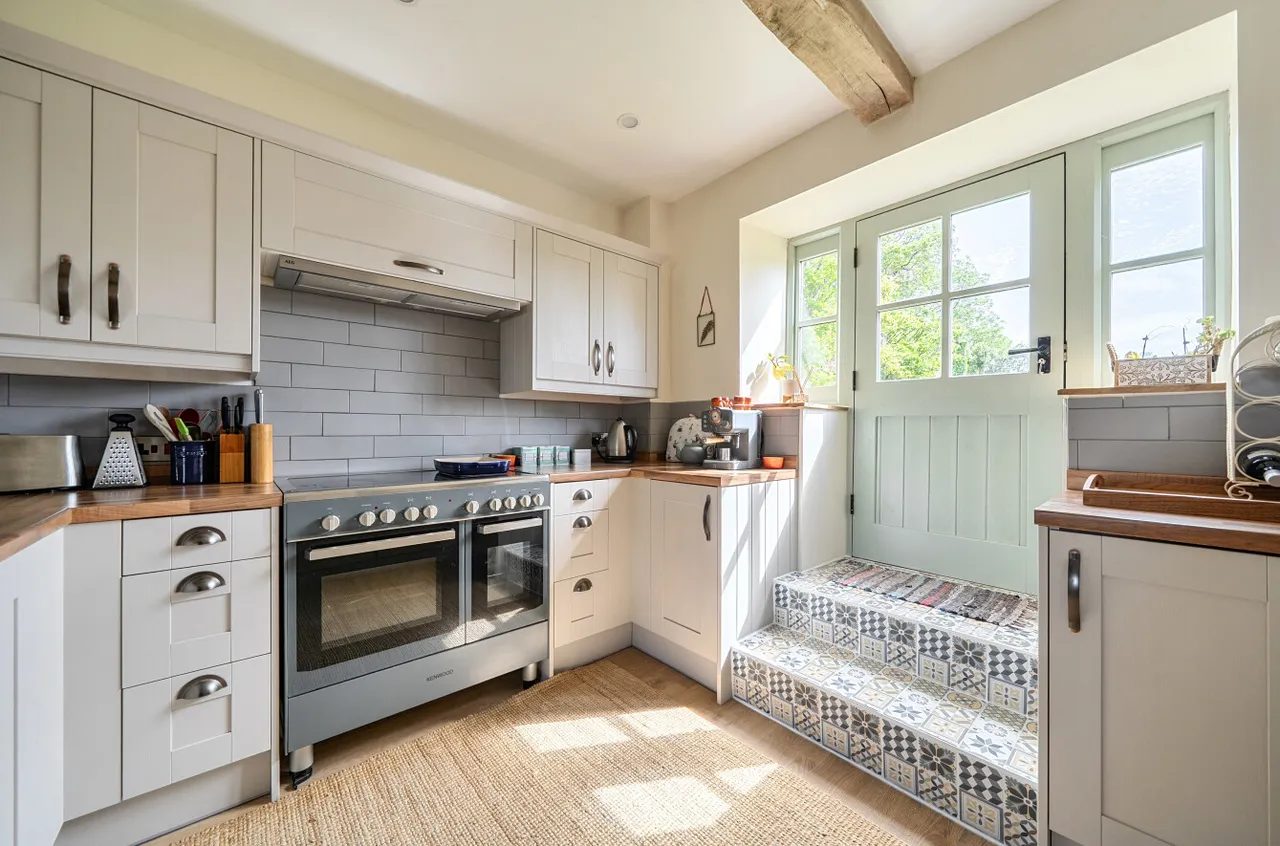 The Coach House Cottage, Llandyssil, photo 4