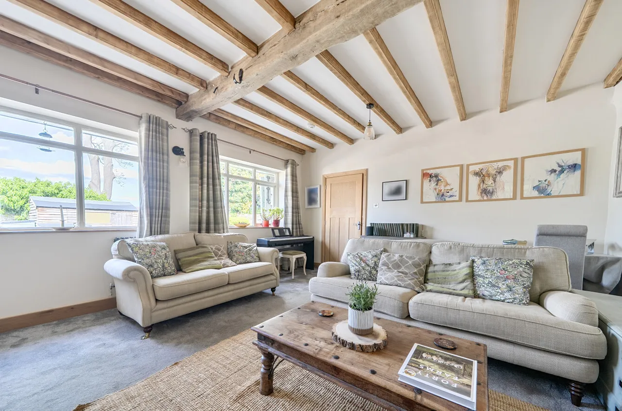 The Coach House Cottage, Llandyssil, photo 8