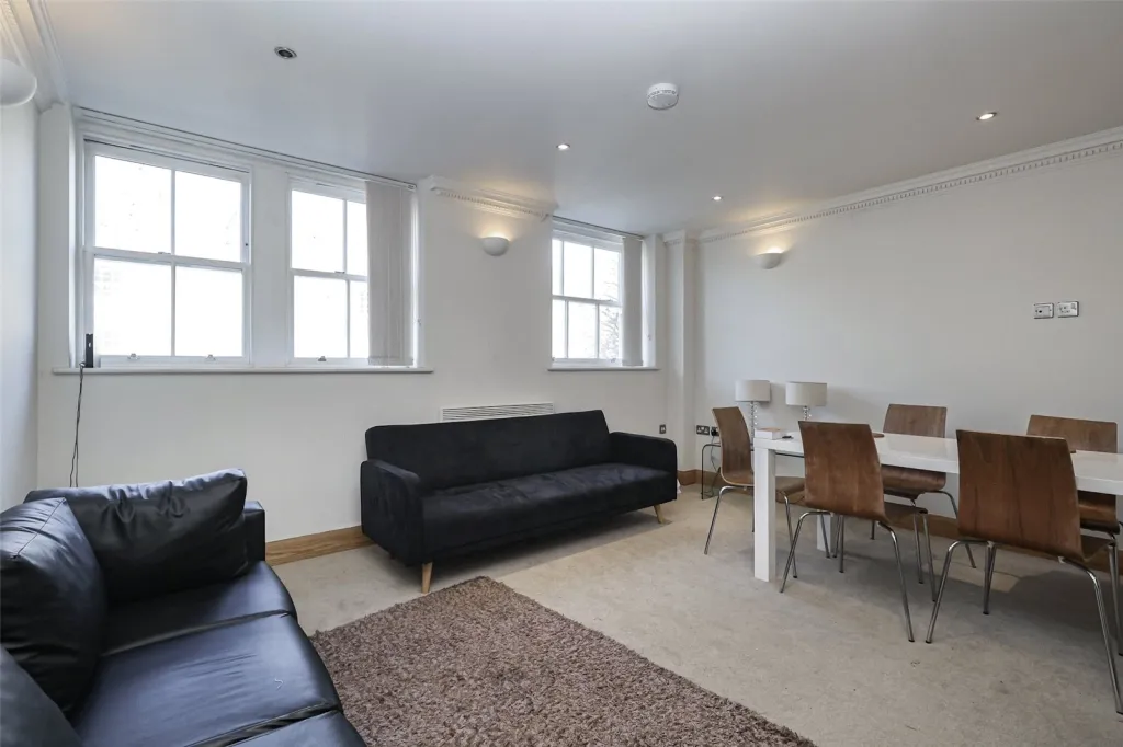 School Mews, Wapping, E1, photo 9