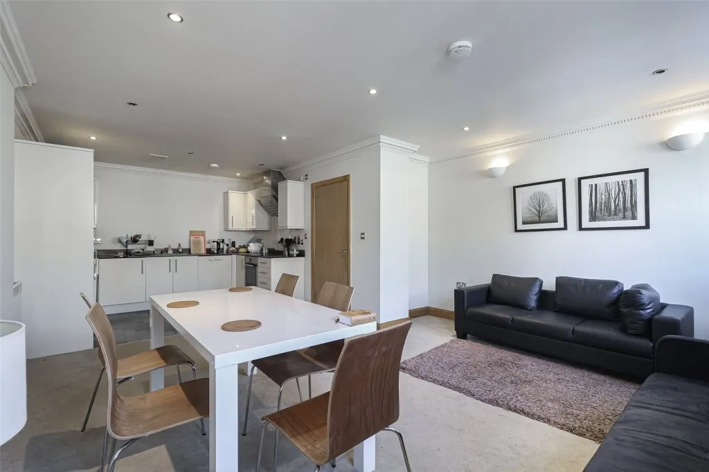 School Mews, Wapping, E1, photo 8