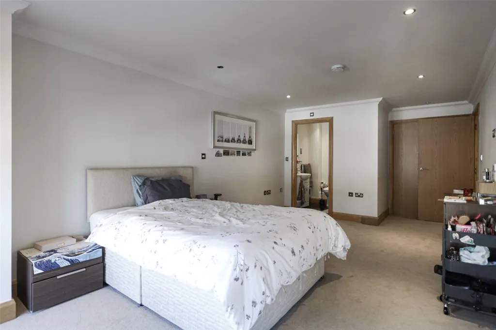 School Mews, Wapping, E1, photo 14