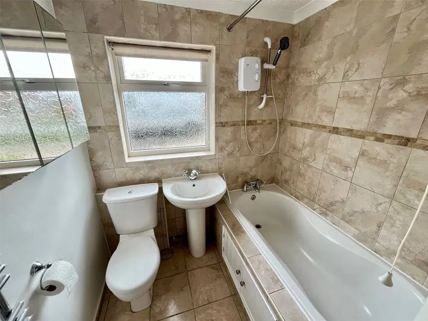 Westacre Drive, Norwich, Norfolk, NR6, photo 9