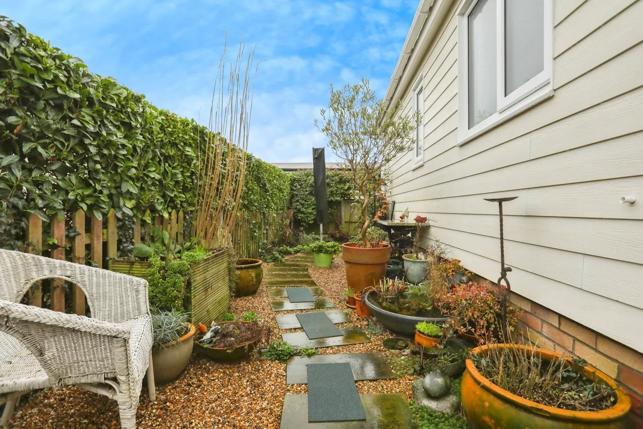 Debenham Corner, Wetheringsett, Stowmarket, Suffolk, IP14, photo 10