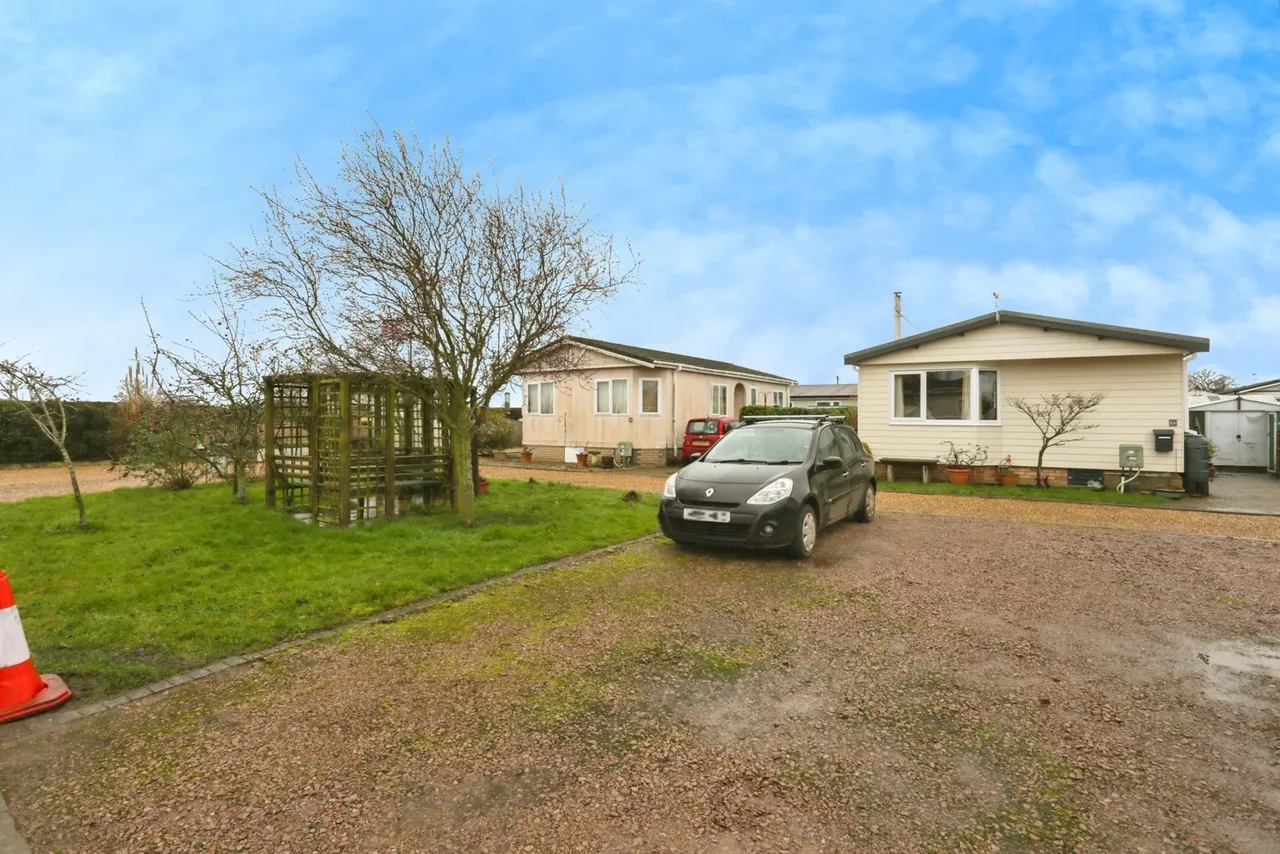 Debenham Corner, Wetheringsett, Stowmarket, Suffolk, IP14, photo 19