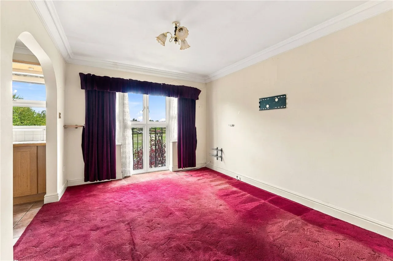 Belgrade Rd, Hampton, TW12, photo 2