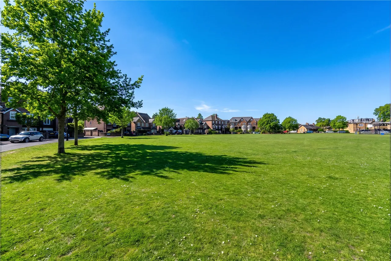 Belgrade Rd, Hampton, TW12, photo 8