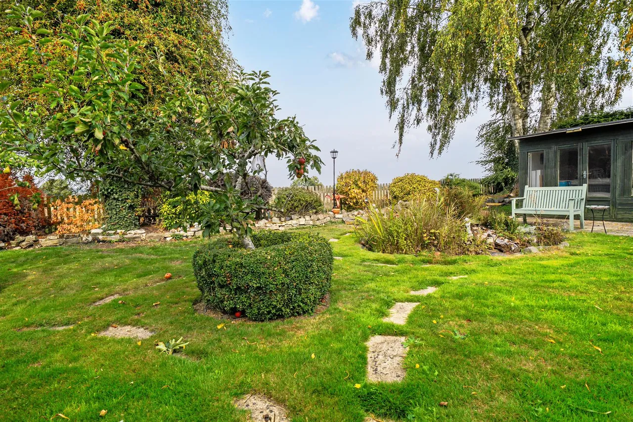 Littleworth, Pewsey, SN9, photo 21