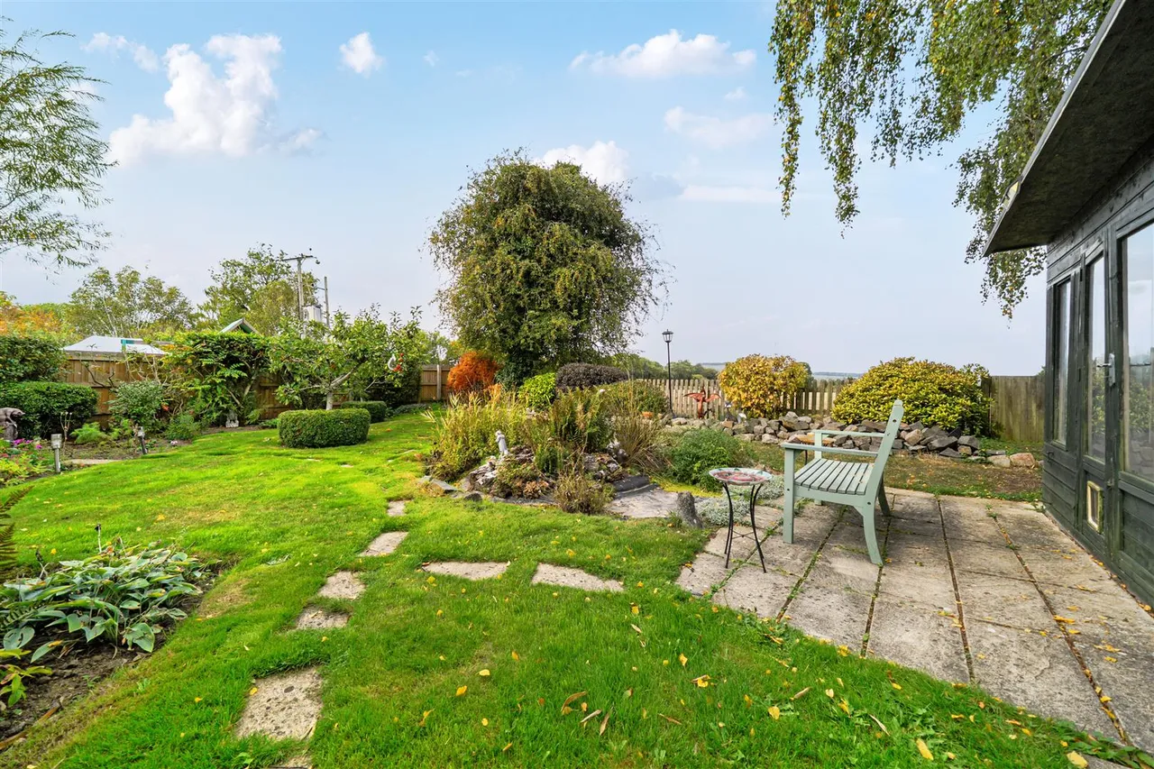 Littleworth, Pewsey, SN9, photo 8