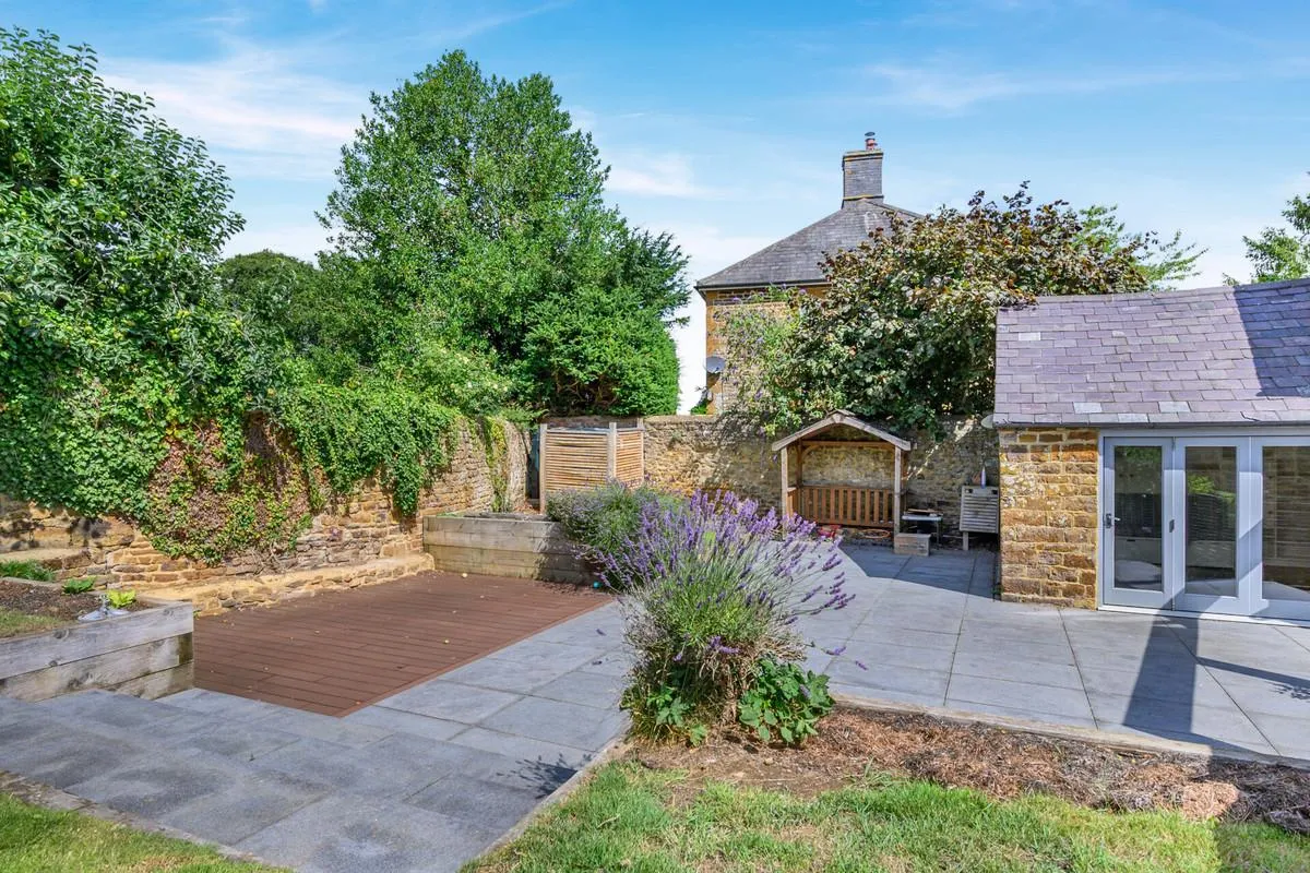 Banbury Road, Litchborough, NN12, photo 33