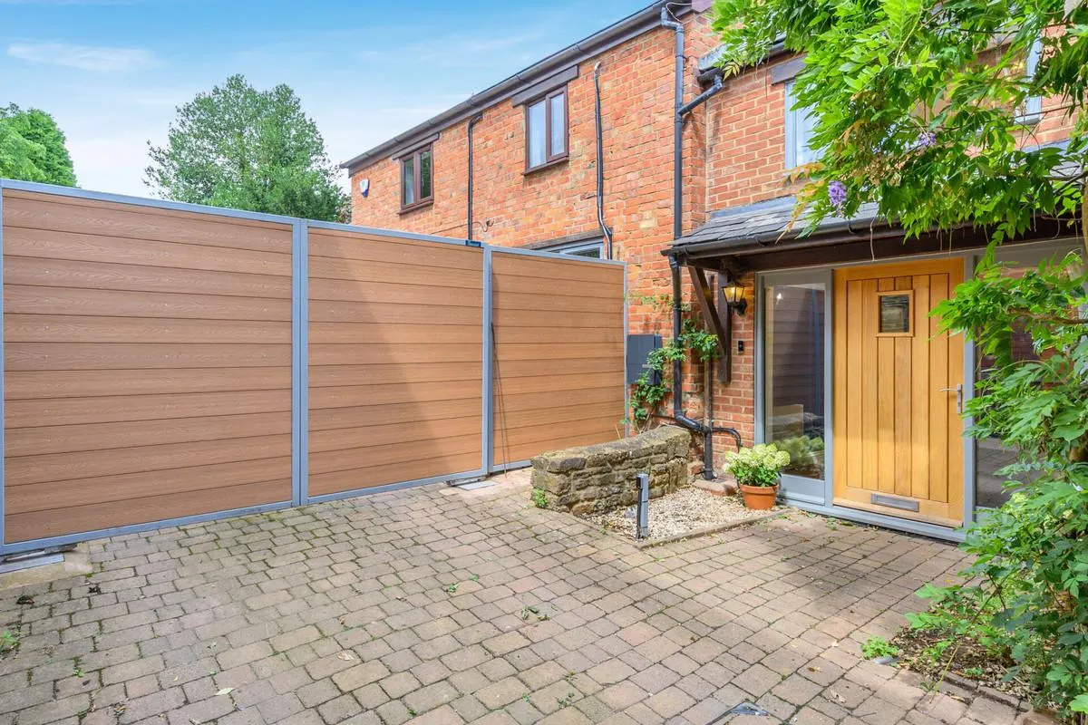 Banbury Road, Litchborough, NN12, photo 40