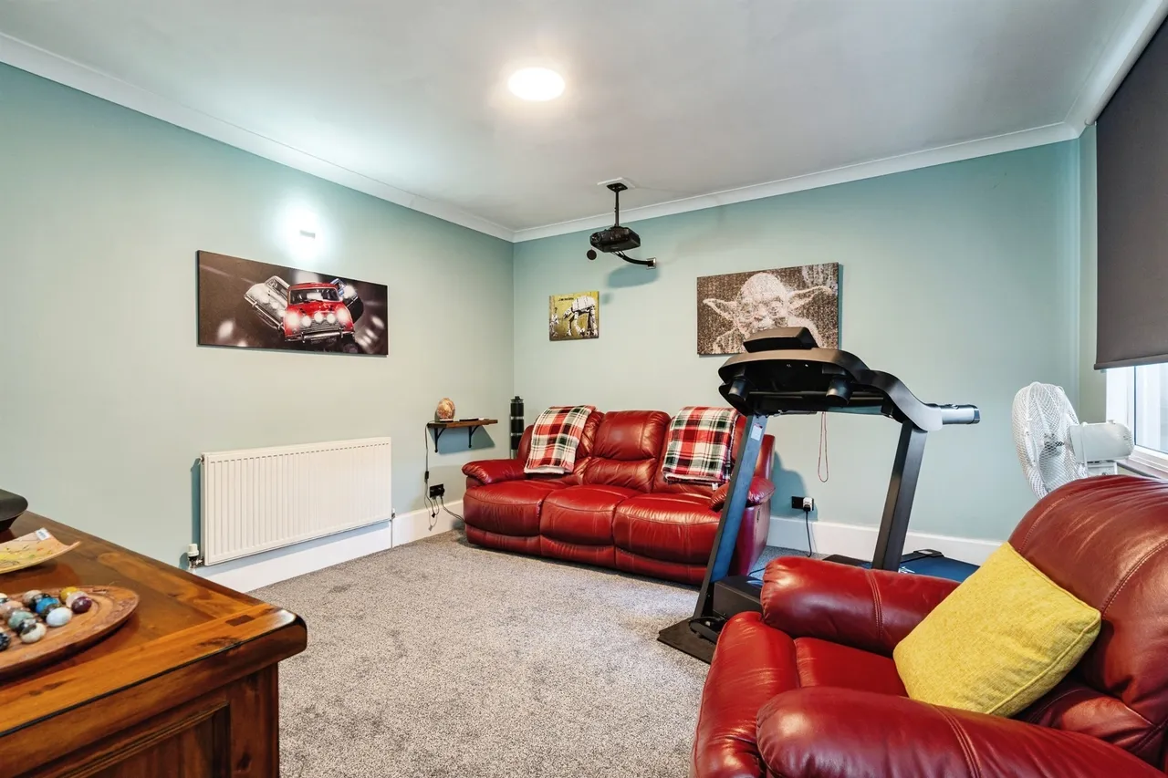 Clarence Road, Gorleston, Great Yarmouth, photo 5