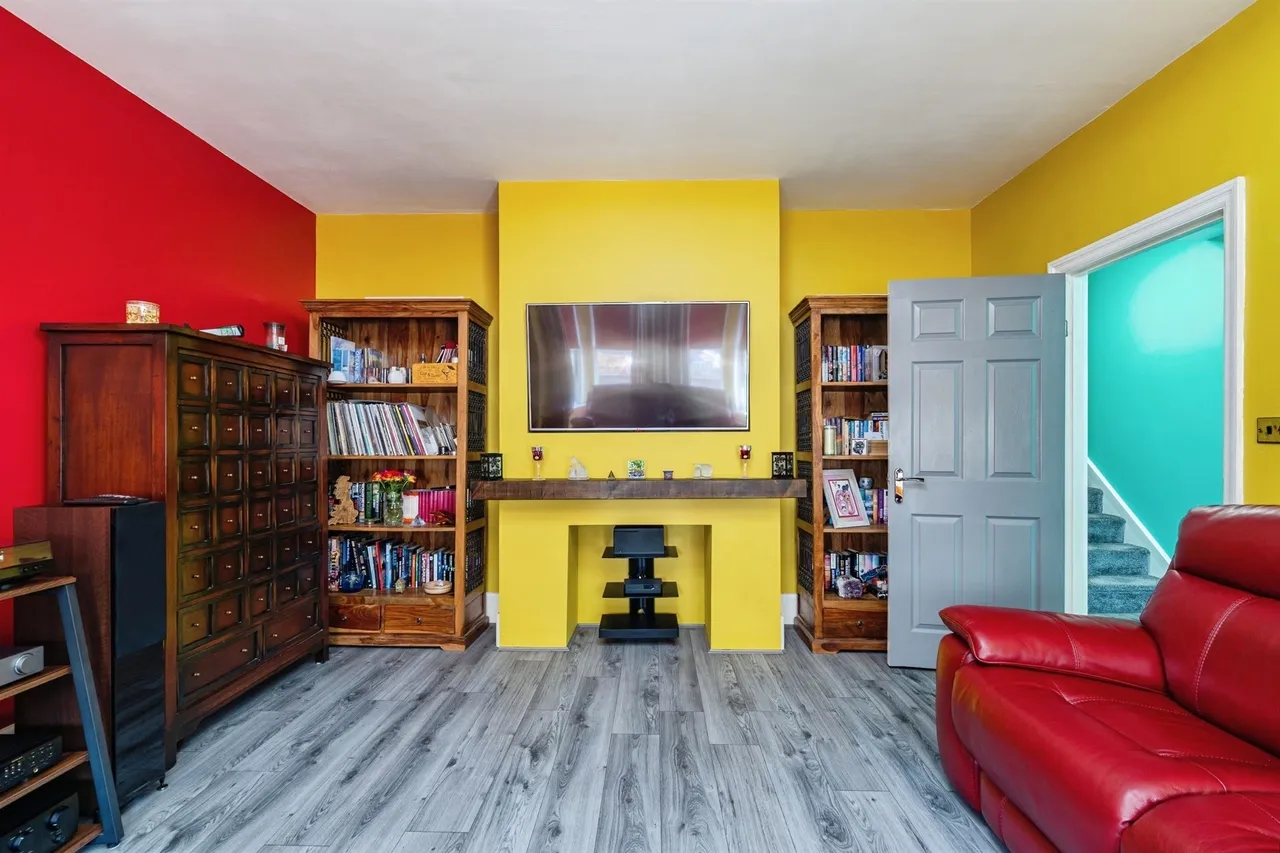 Clarence Road, Gorleston, Great Yarmouth, photo 4