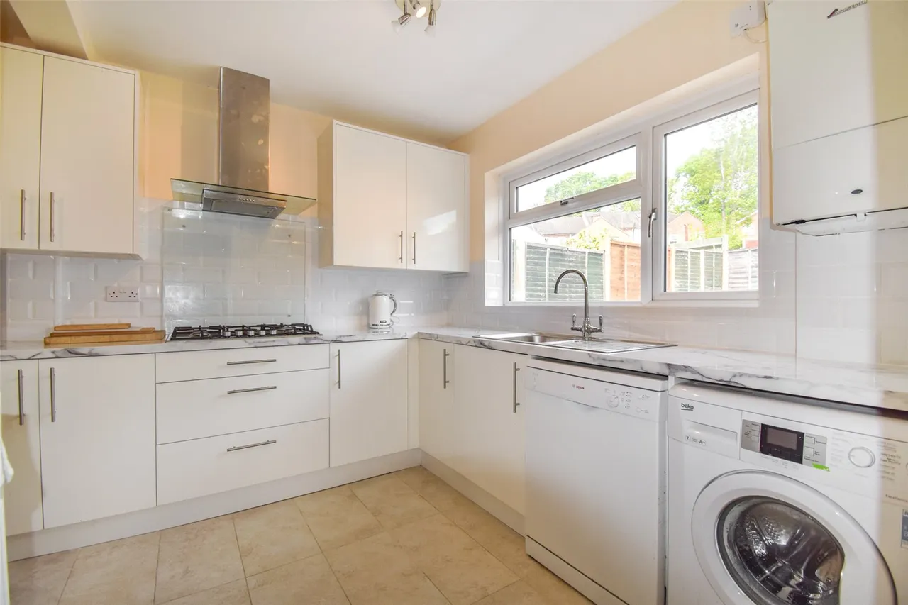 Legge Crescent, Aldershot, Hampshire, GU11 3NU, photo 8