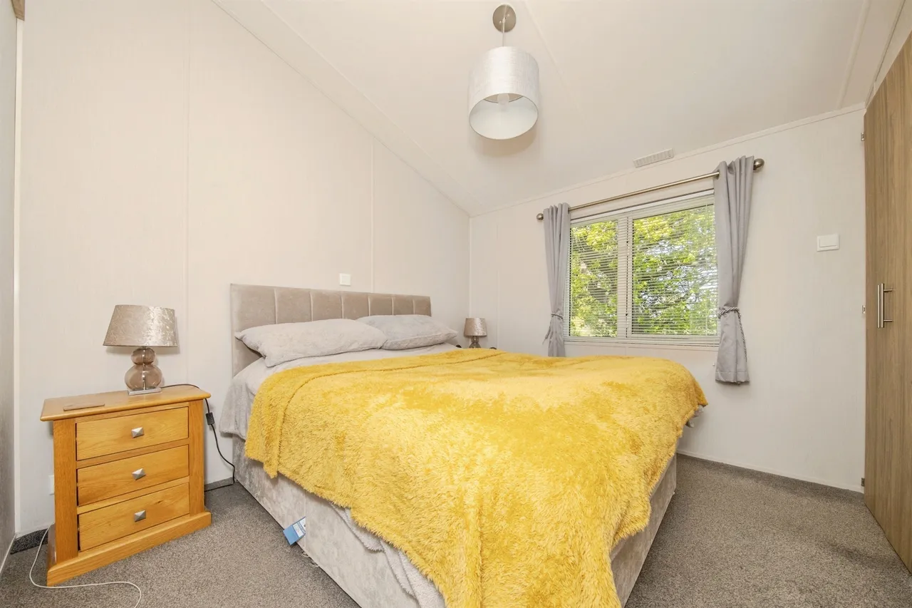 London Road, Little Clacton, CO16, photo 10