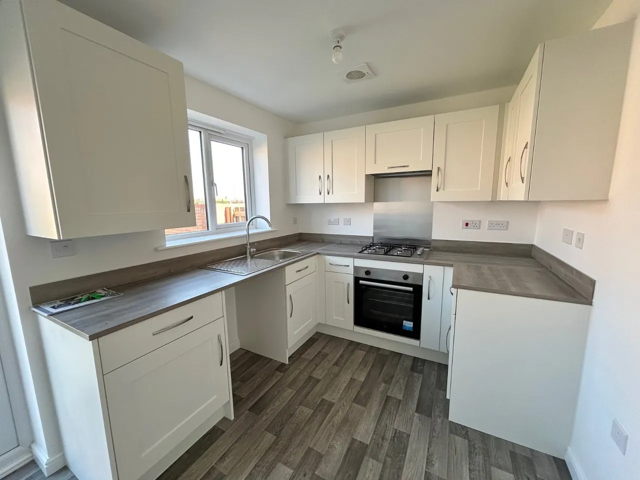 Harrier Drive, Langold, S81, photo 4