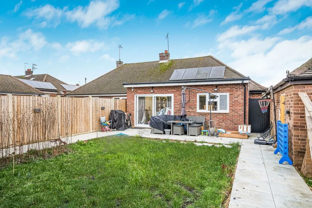 Shenley Road, Bletchley, MK3, photo 16
