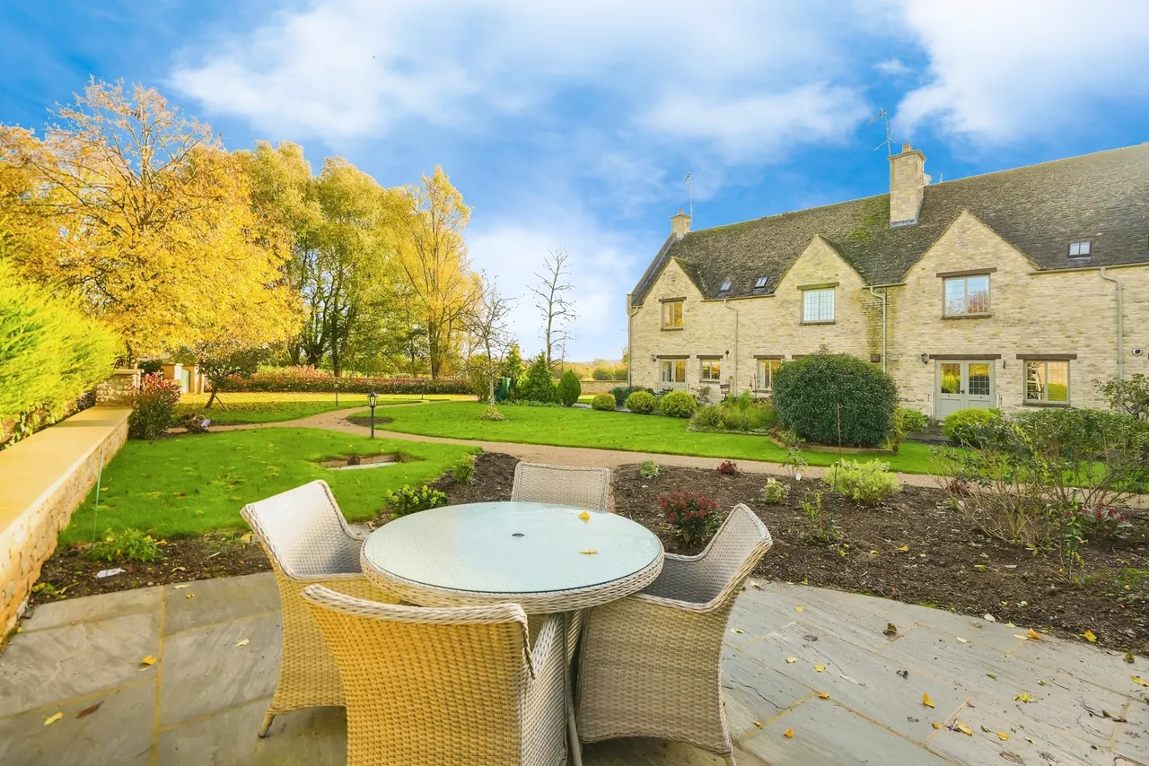 Prebendal Court, Shipton-Under-Wychwo, OX7, photo 14