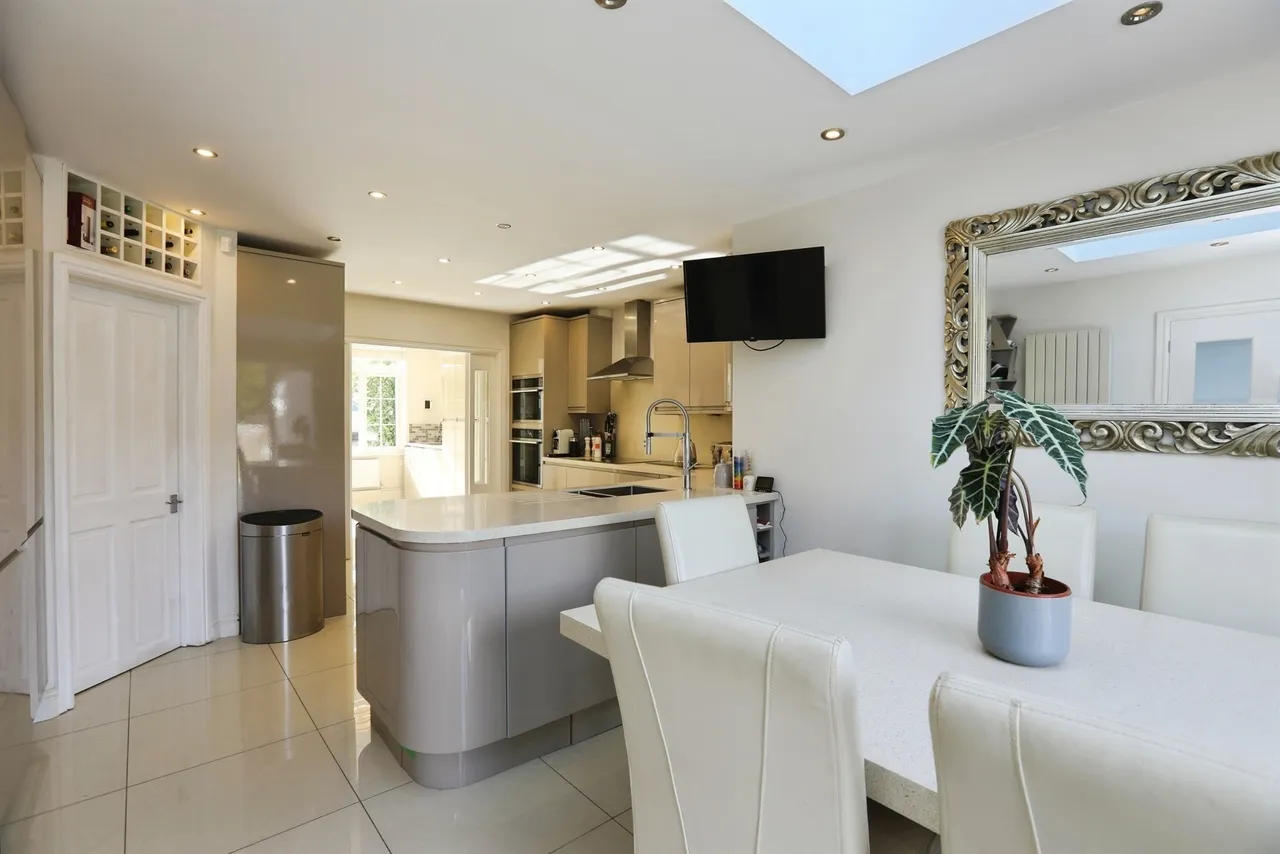 Eastbourne Road, Blindley Heath, LINGFIELD, photo 4