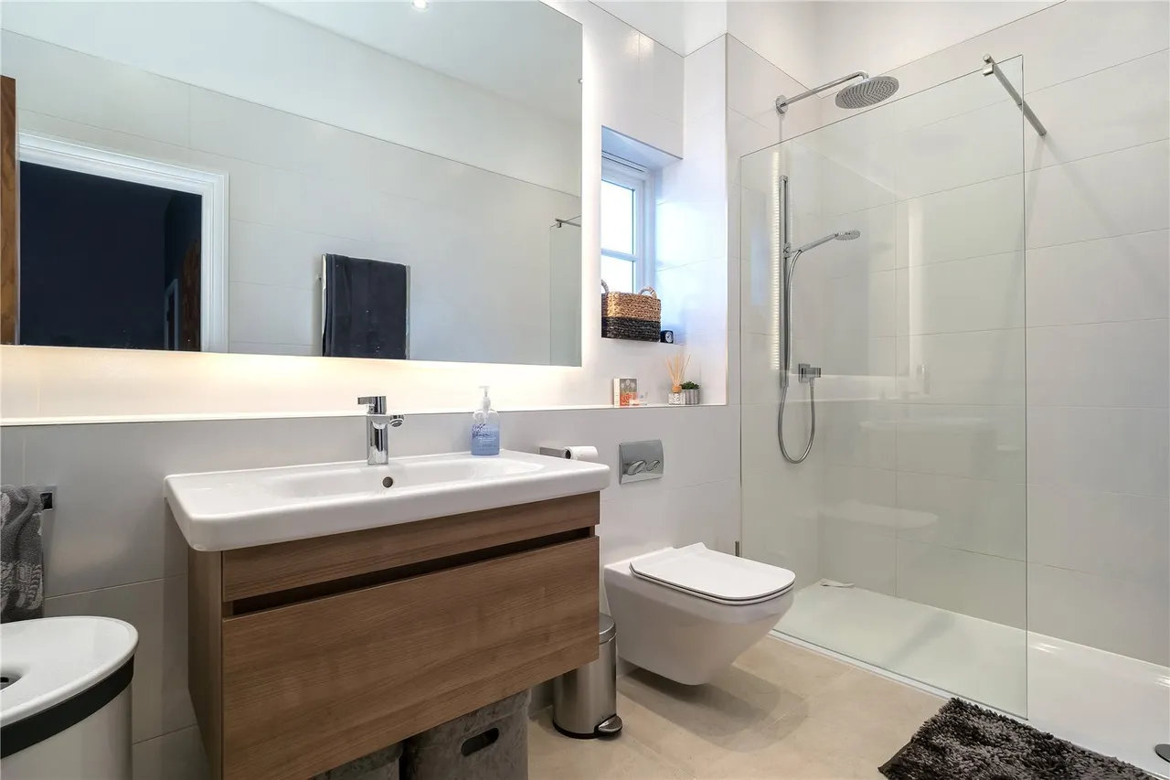 Serpentine Square, Alderley Park, SK10, photo 12