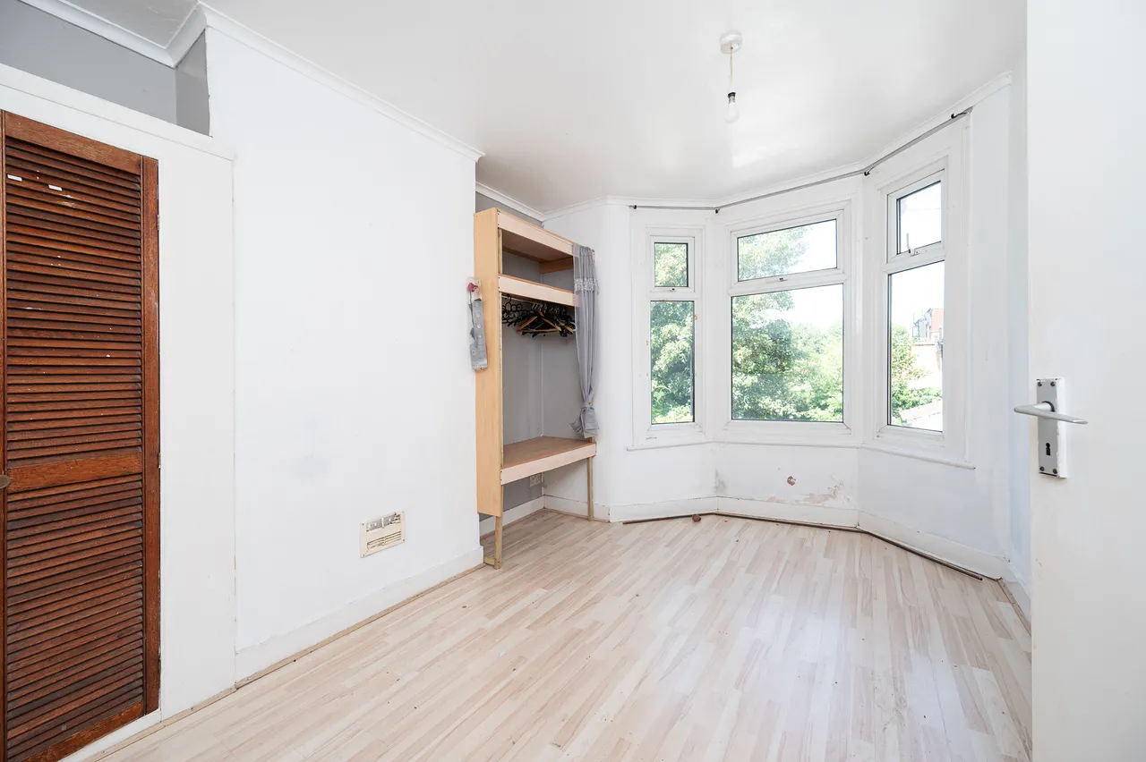 11 Norton Road, London, photo 8